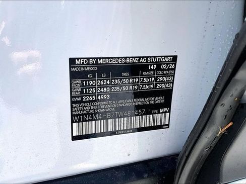 New 2026 Mercedes-Benz GLB 250 4MATIC image 16