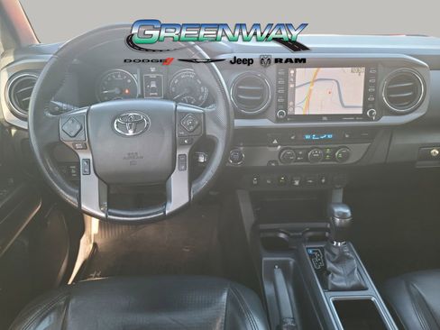 Used 2022 Toyota Tacoma TRD Sport w/ TRD Premium Sport Package image 12