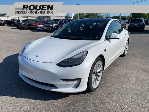 Used 2022 Tesla Model 3 Long Range AWD/4WD image 1