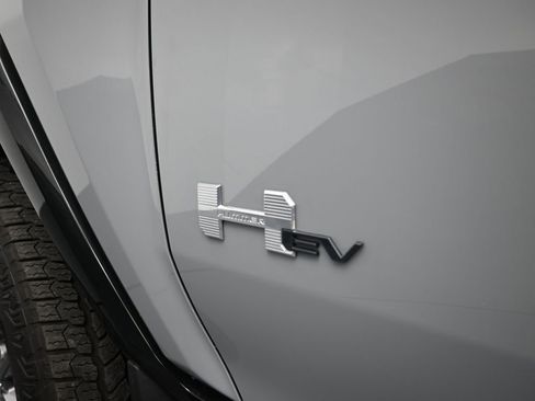 New 2025 GMC Hummer EV 3X image 22