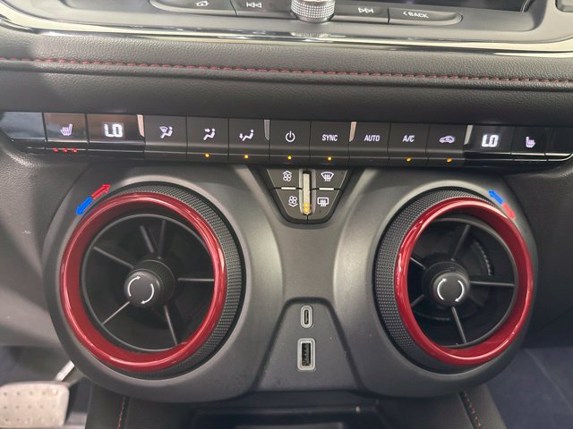 Used 2024 Chevrolet Blazer RS AWD/4WD image 24