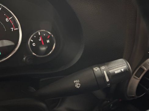 Used 2011 Jeep Wrangler Sport AWD/4WD image 22