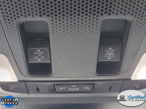 Certified 2025 Honda Pilot TrailSport image 36