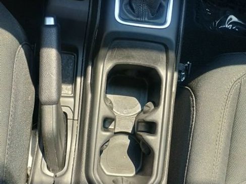 Used 2022 Jeep Wrangler Unlimited Sport AWD/4WD image 31