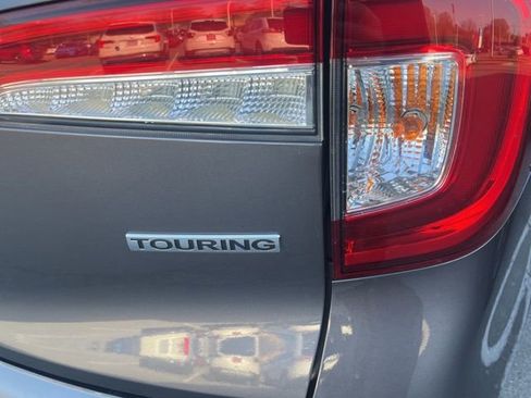 Certified 2020 Honda Pilot Touring image 11