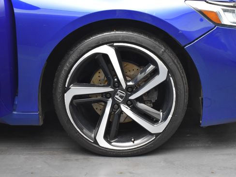 Used 2021 Honda Accord Sport image 7