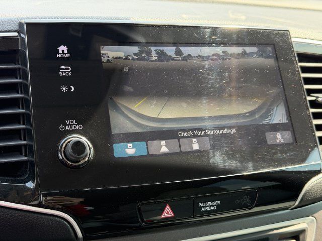 Used 2021 Honda Pilot EX image 16
