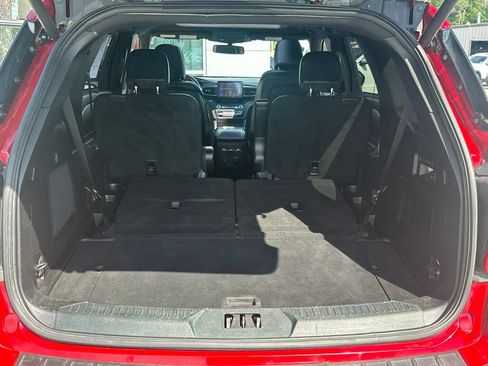 Used 2020 Ford Explorer Limited AWD/4WD image 33