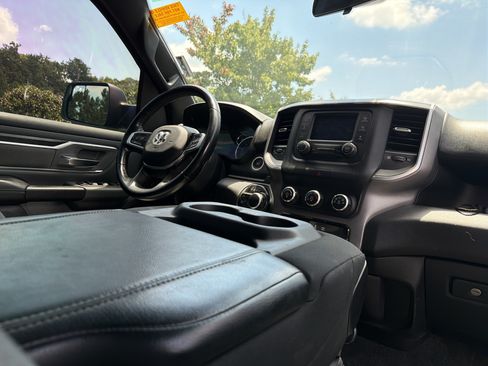 Used 2021 RAM 1500 Big Horn AWD/4WD image 6