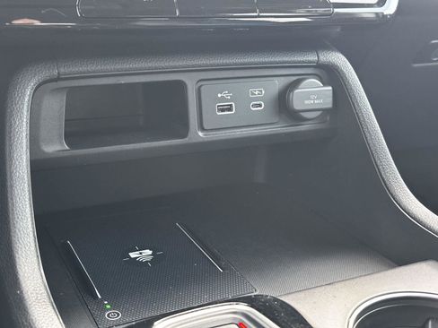Certified 2025 Honda Pilot EX-L image 30