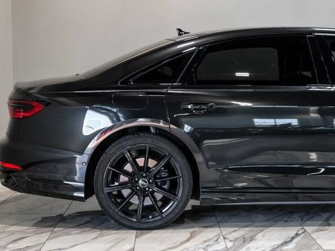 Used 2022 Audi A8 L 3.0T w/ Executive Package AWD/4WD image 13