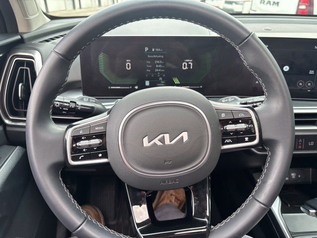 Used 2025 Kia Sorento EX w/ Panoramic Sunroof Package AWD/4WD image 36