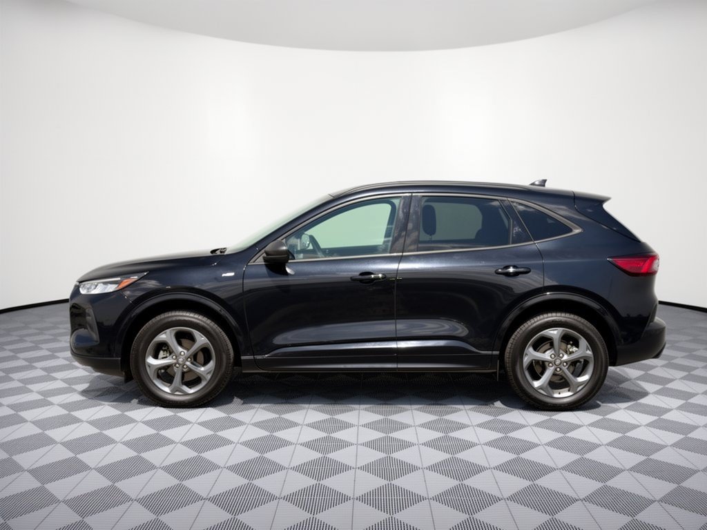 Used 2024 Ford Escape ST-Line AWD/4WD image 2