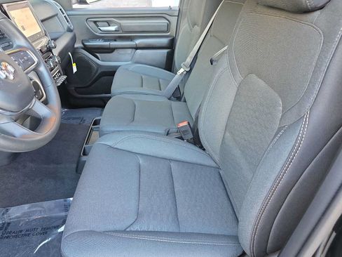 Used 2026 RAM 1500 Express AWD/4WD image 15