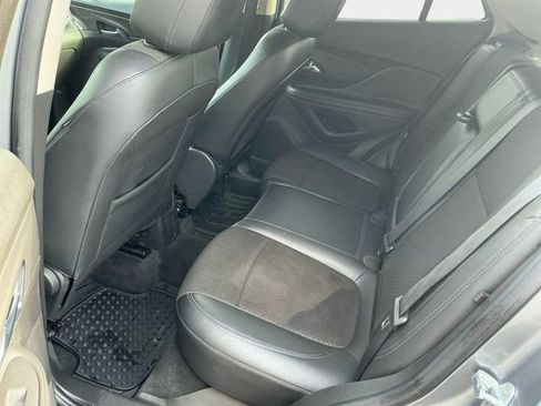 Used 2020 Buick Encore Preferred image 14