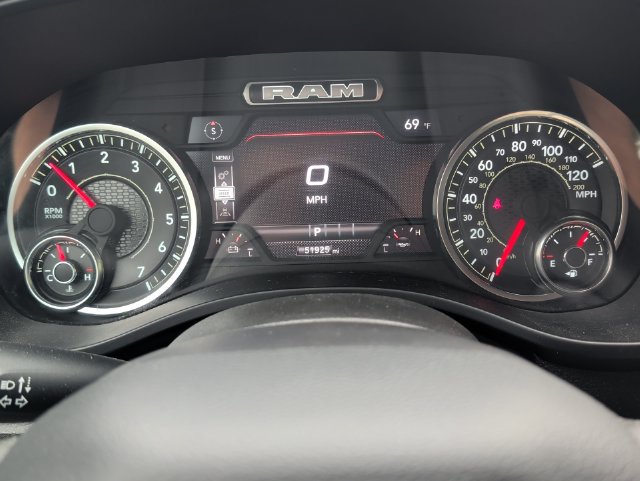 Used 2025 RAM 1500 Big Horn AWD/4WD image 13