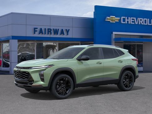 New 2026 Chevrolet Trax ACTIV image 2