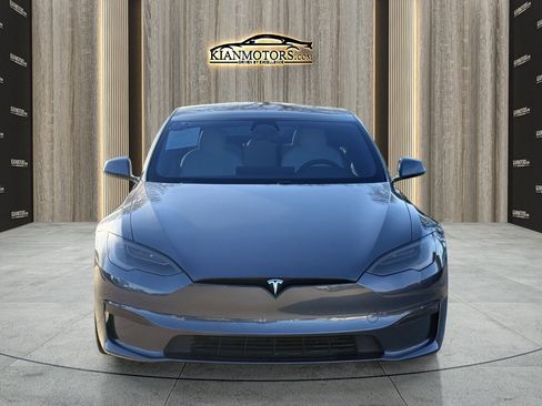 Used 2021 Tesla Model S Plaid image 2