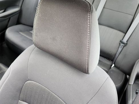 Used 2024 Nissan Altima 2.5 SV image 5