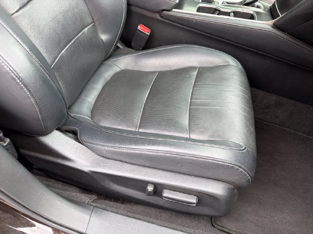 Used 2018 Honda Accord Touring image 27