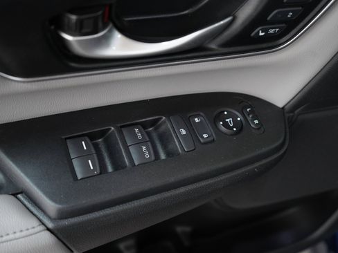 Used 2018 Honda CR-V EX-L image 20