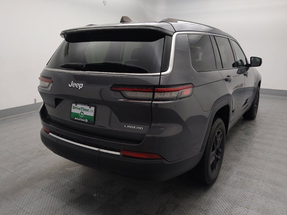 Used 2023 Jeep Grand Cherokee L Laredo RWD image 7