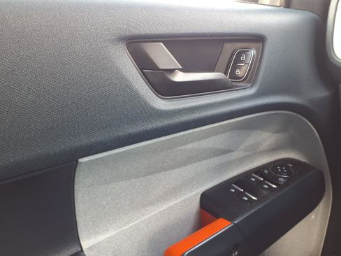 Used 2023 Ford Maverick XLT w/ Equipment Group 300A Standard image 18