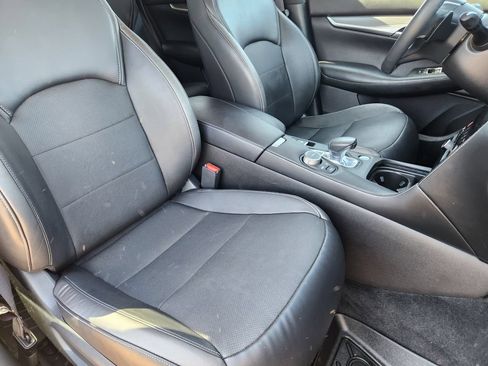 Used 2022 INFINITI QX50 Luxe AWD/4WD image 15