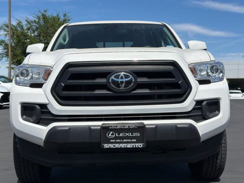 Used 2022 Toyota Tacoma SR w/ SR Convenience Package RWD image 9