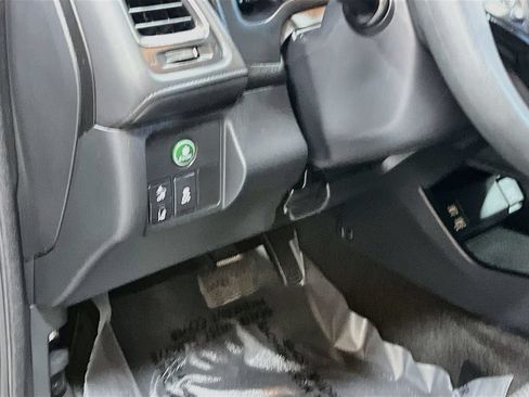 Used 2022 Honda HR-V EX image 10