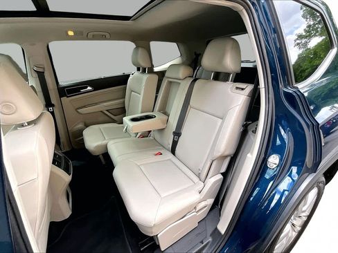 Used 2019 Volkswagen Atlas SE FWD image 21