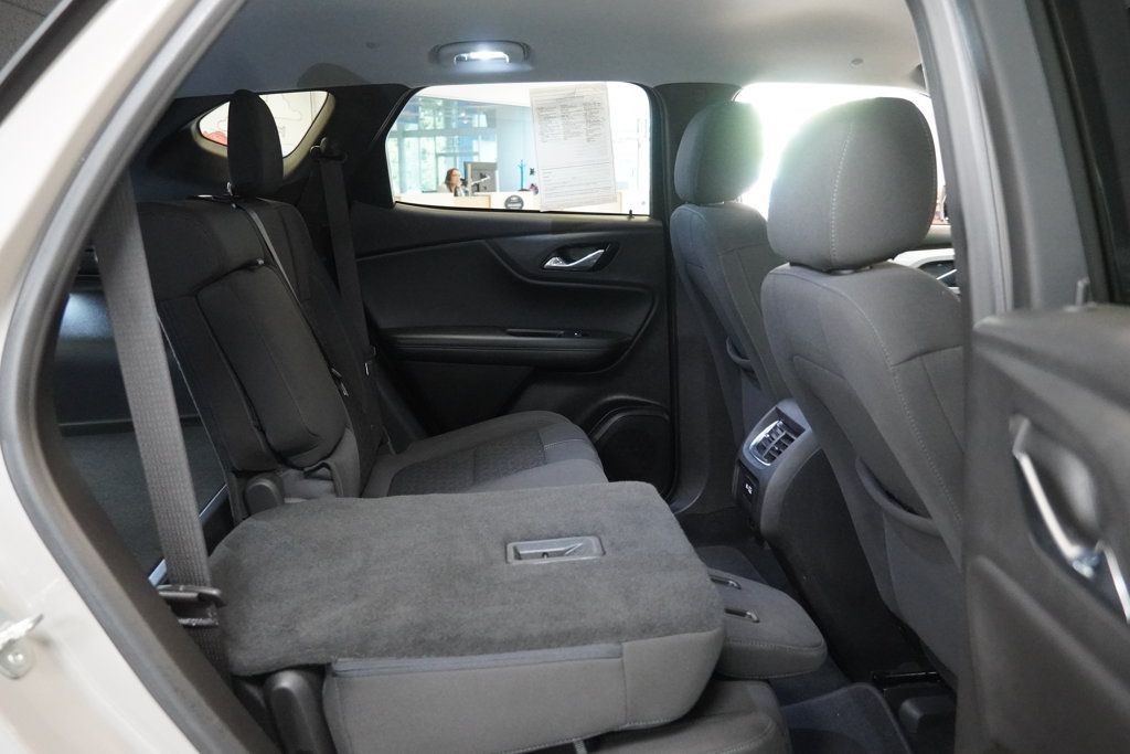 Used 2021 Chevrolet Blazer LT FWD image 32