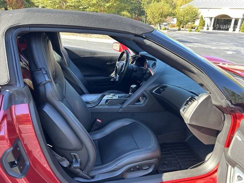 Used 2014 Chevrolet Corvette Z51 w/ 3LT Preferred Equipment Group image 42