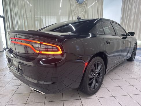 Used 2023 Dodge Charger SXT w/ Blacktop Package AWD/4WD image 5