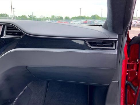 Used 2020 Tesla Model S Long Range Plus AWD/4WD image 17