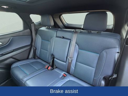 Used 2023 Chevrolet Blazer RS w/ Enhanced Convenience Package AWD/4WD image 18