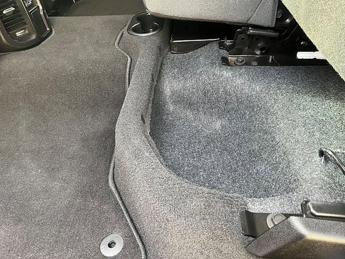 Used 2024 RAM 2500 Big Horn w/ Night Edition image 27