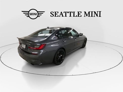 Used 2021 BMW 330e w/ M Sport Package RWD image 11