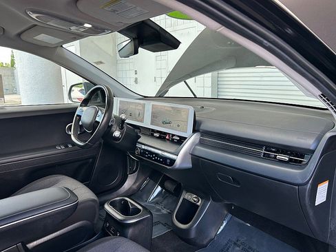 Used 2024 Hyundai Ioniq 5 SEL RWD image 24