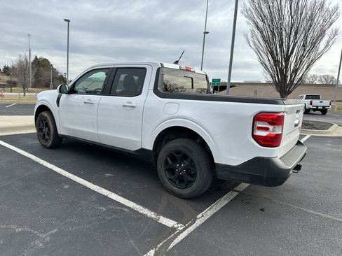 Used 2023 Ford Maverick Lariat w/ Lariat Luxury Package image 2