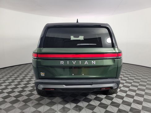 Used 2024 Rivian R1S Adventure AWD/4WD image 4