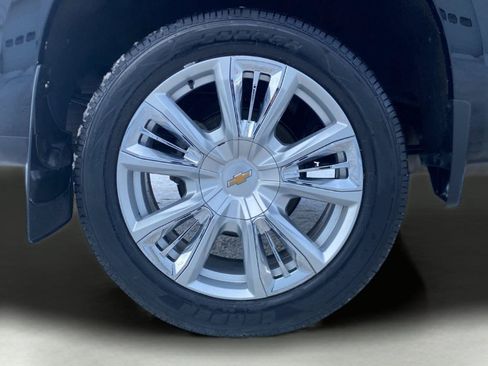 Used 2023 Chevrolet Silverado 1500 High Country w/ High Country Premium Package AWD/4WD image 33
