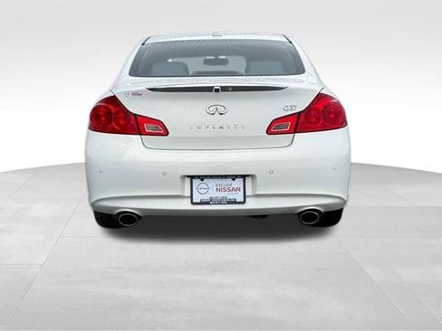 Used 2013 INFINITI G37 Journey w/ Premium Pkg image 4