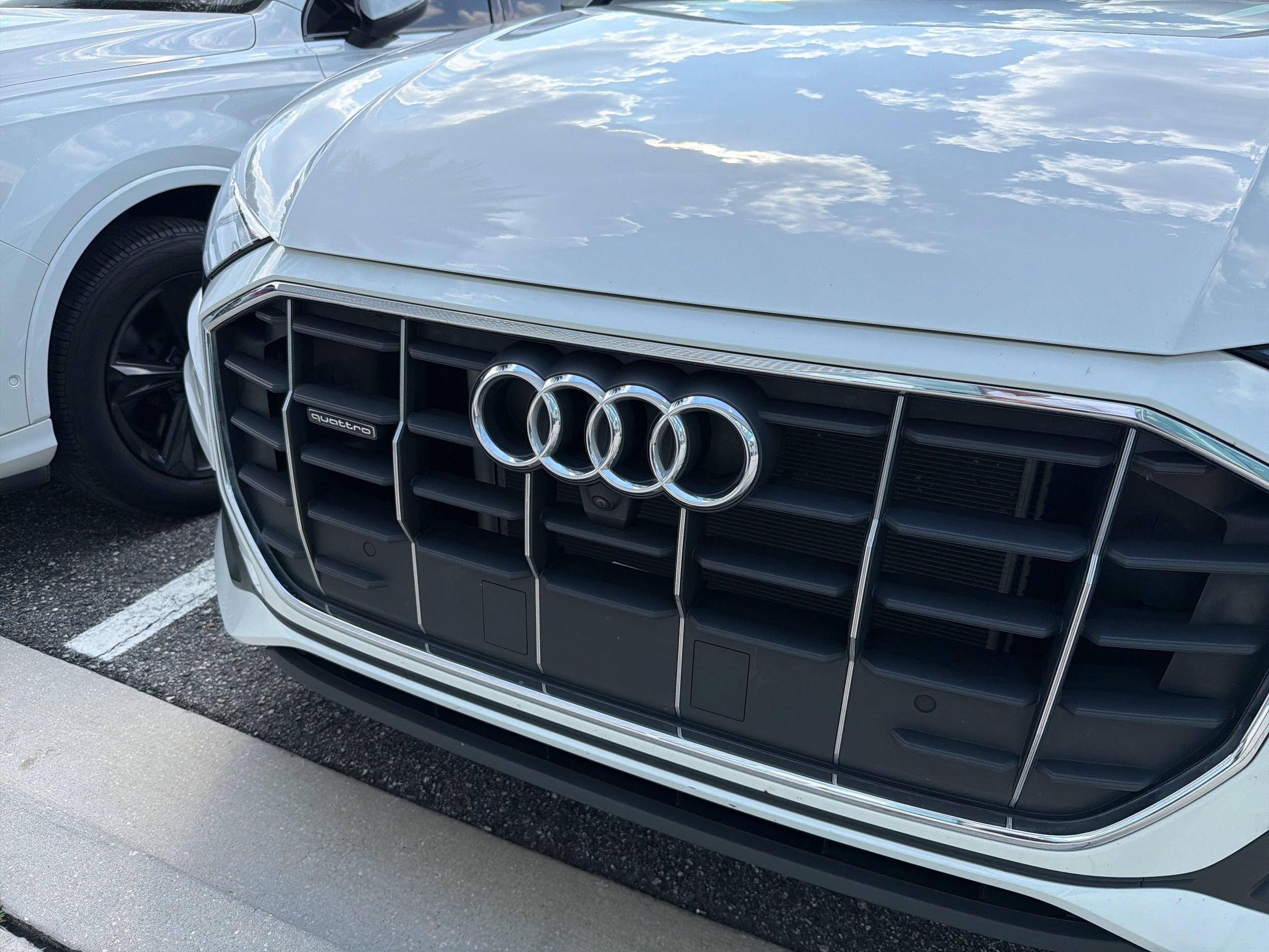 Certified 2022 Audi Q8 Premium AWD/4WD image 11