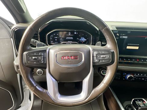 Used 2022 GMC Sierra 1500 SLT w/ SLT Premium Plus Package image 17