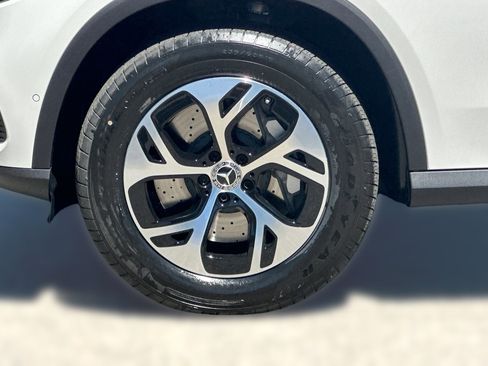 New 2026 Mercedes-Benz GLC 350e 4MATIC image 12