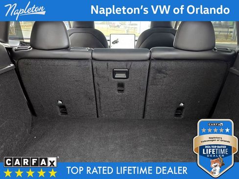 Used 2023 Tesla Model Y Performance image 32