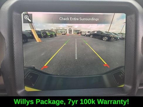 Used 2023 Jeep Gladiator Sport AWD/4WD image 25