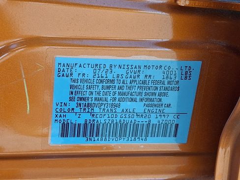Used 2023 Nissan Sentra SR w/ SR Premium Package FWD image 27