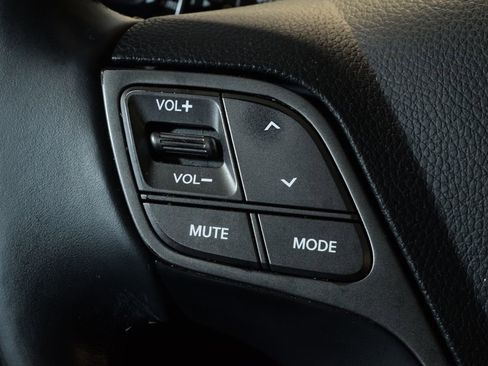 Used 2017 Hyundai Santa Fe Sport AWD/4WD image 22
